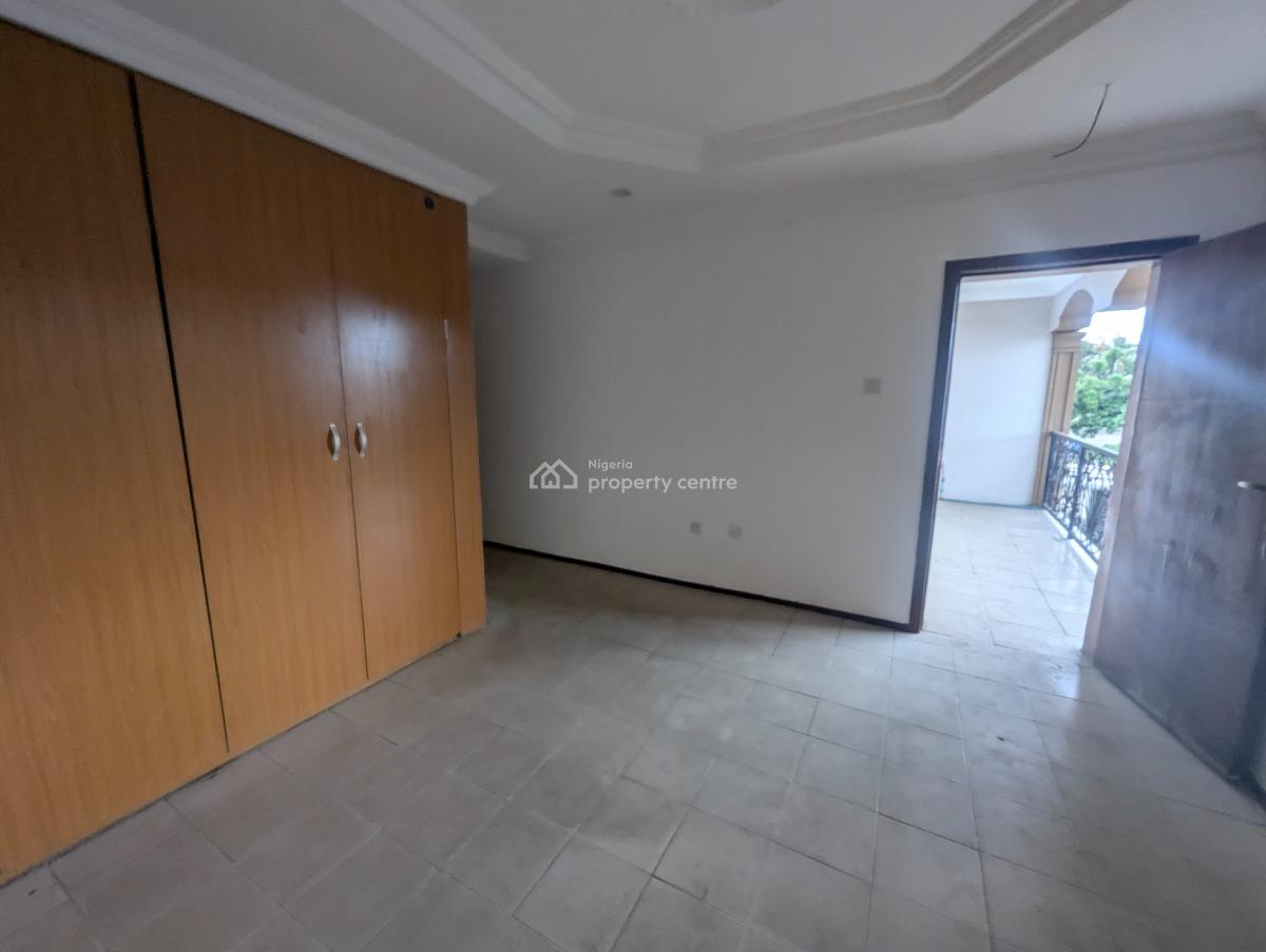 Ensuite 4 Bedroom Duplex with a Room Bq, Cmd Road, Gra Phase 2, Magodo, Lagos, Flat / Apartment for Rent