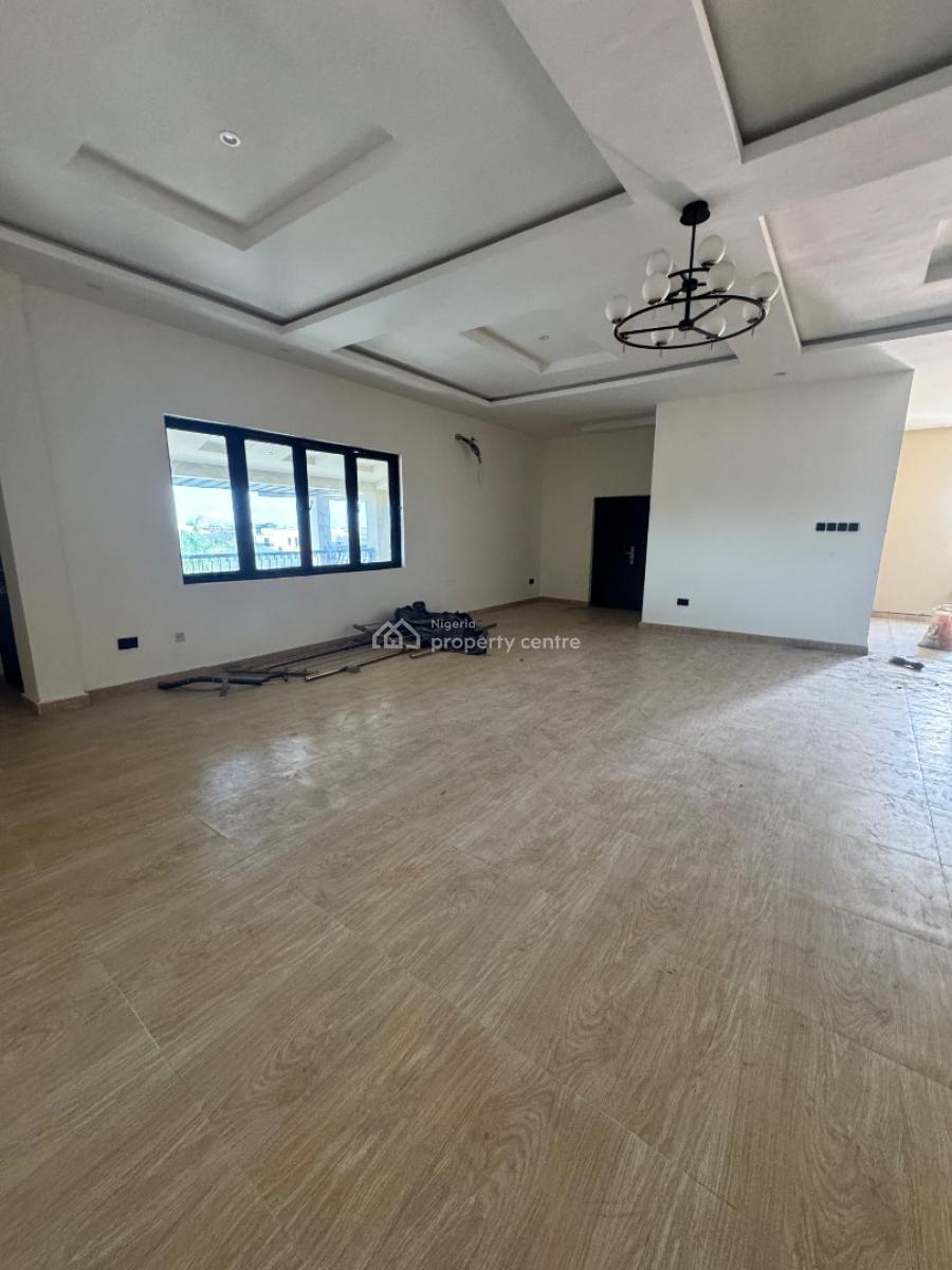 Luxury 5 Bedroom Penthouse with Bq, Lekki Phase 1, Lekki, Lagos, Flat / Apartment for Rent
