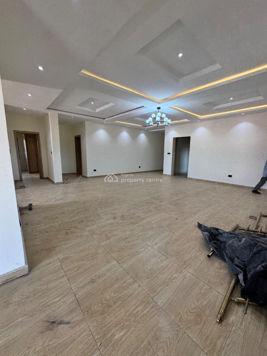 Luxury 5 Bedroom Penthouse with Bq, Lekki Phase 1, Lekki, Lagos, Flat / Apartment for Rent
