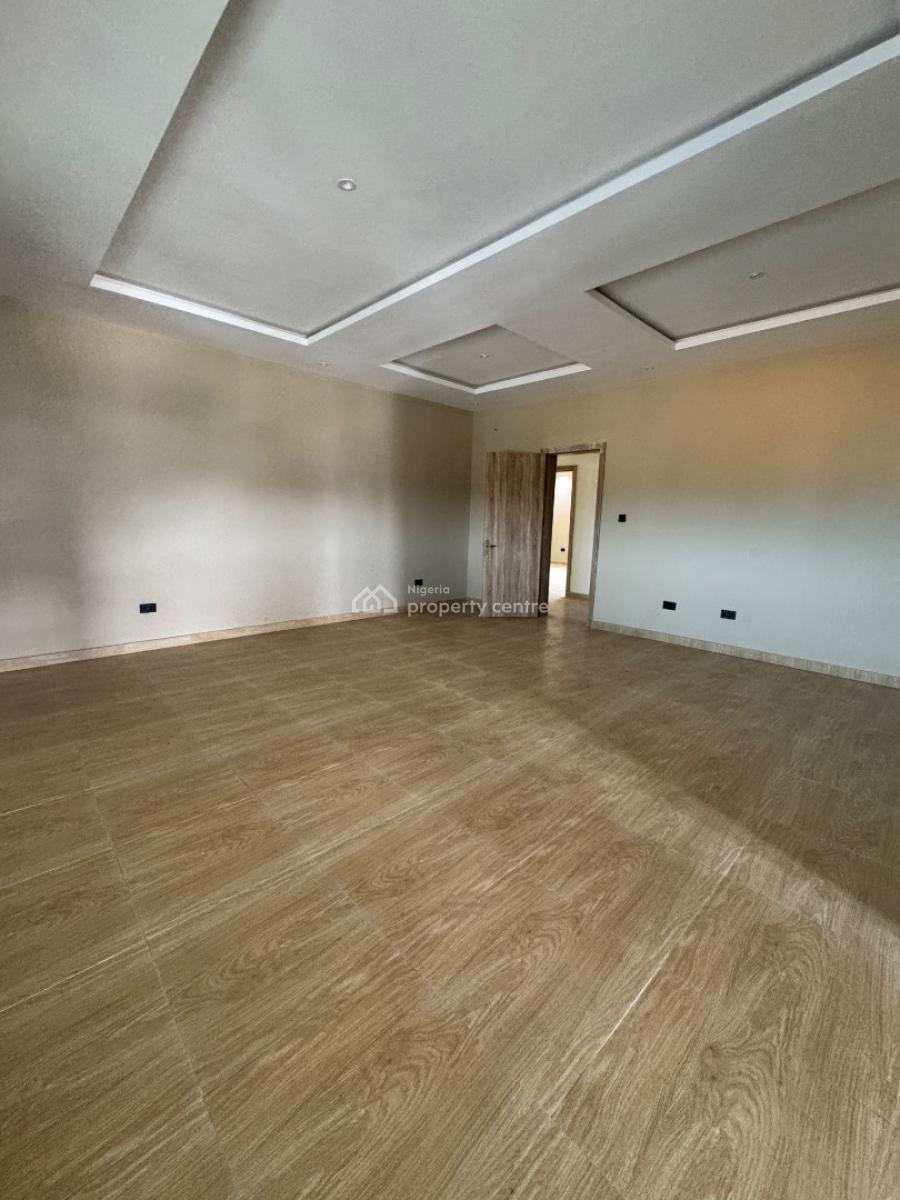 Luxury 5 Bedroom Penthouse with Bq, Lekki Phase 1, Lekki, Lagos, Flat / Apartment for Rent