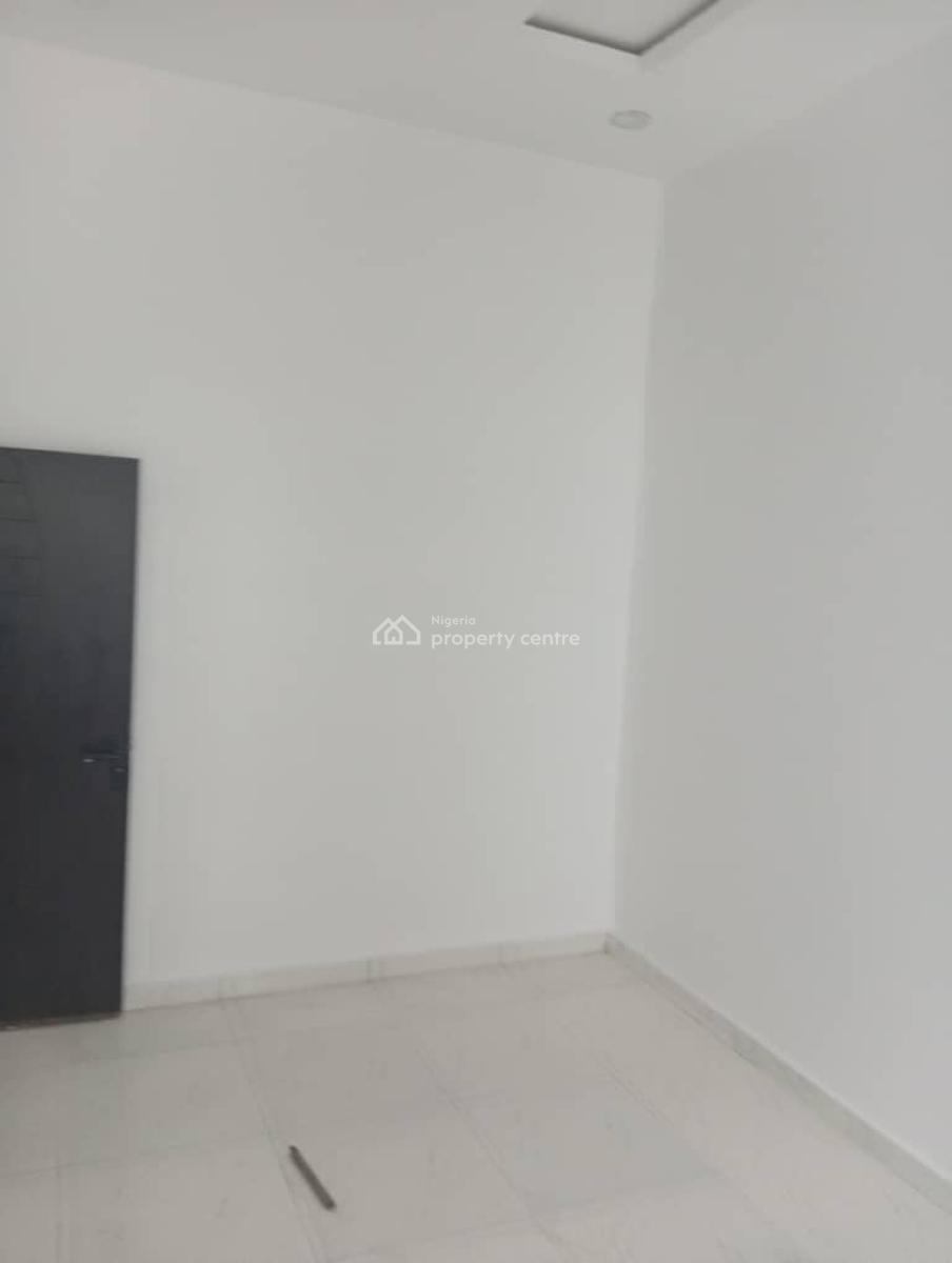 Nice 2 Bed Apartment in a Secured Estate with Good Roads, Ikota Estate, Lekki, Lagos, Flat / Apartment for Rent