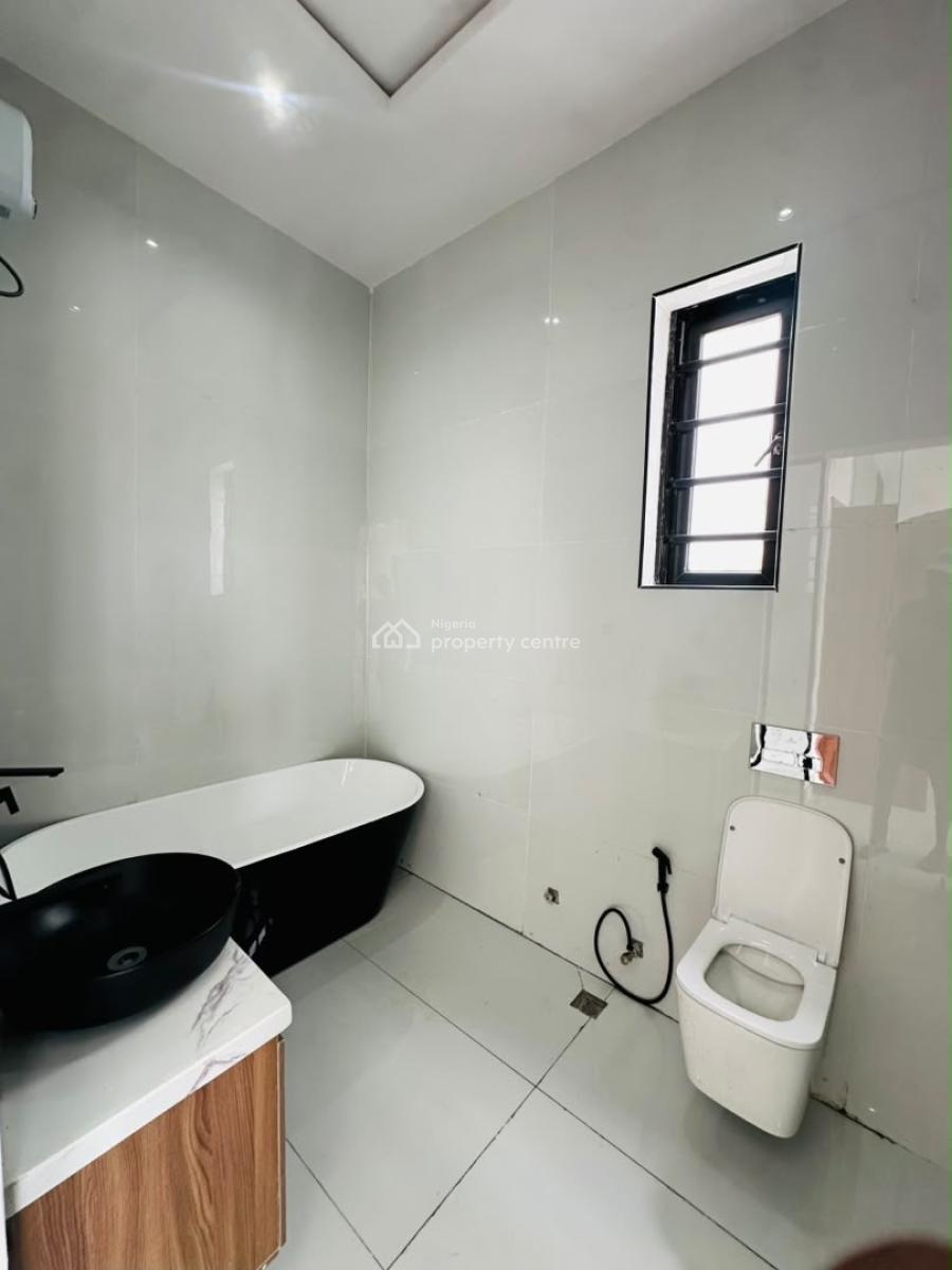 5 Bedroom Fully Detached Duplex with Bq and Swimming Pool, 5 Bedroom Fully Detached Duplex with Bq and Swimming Pool, Ajah, Lagos, Detached Duplex for Sale