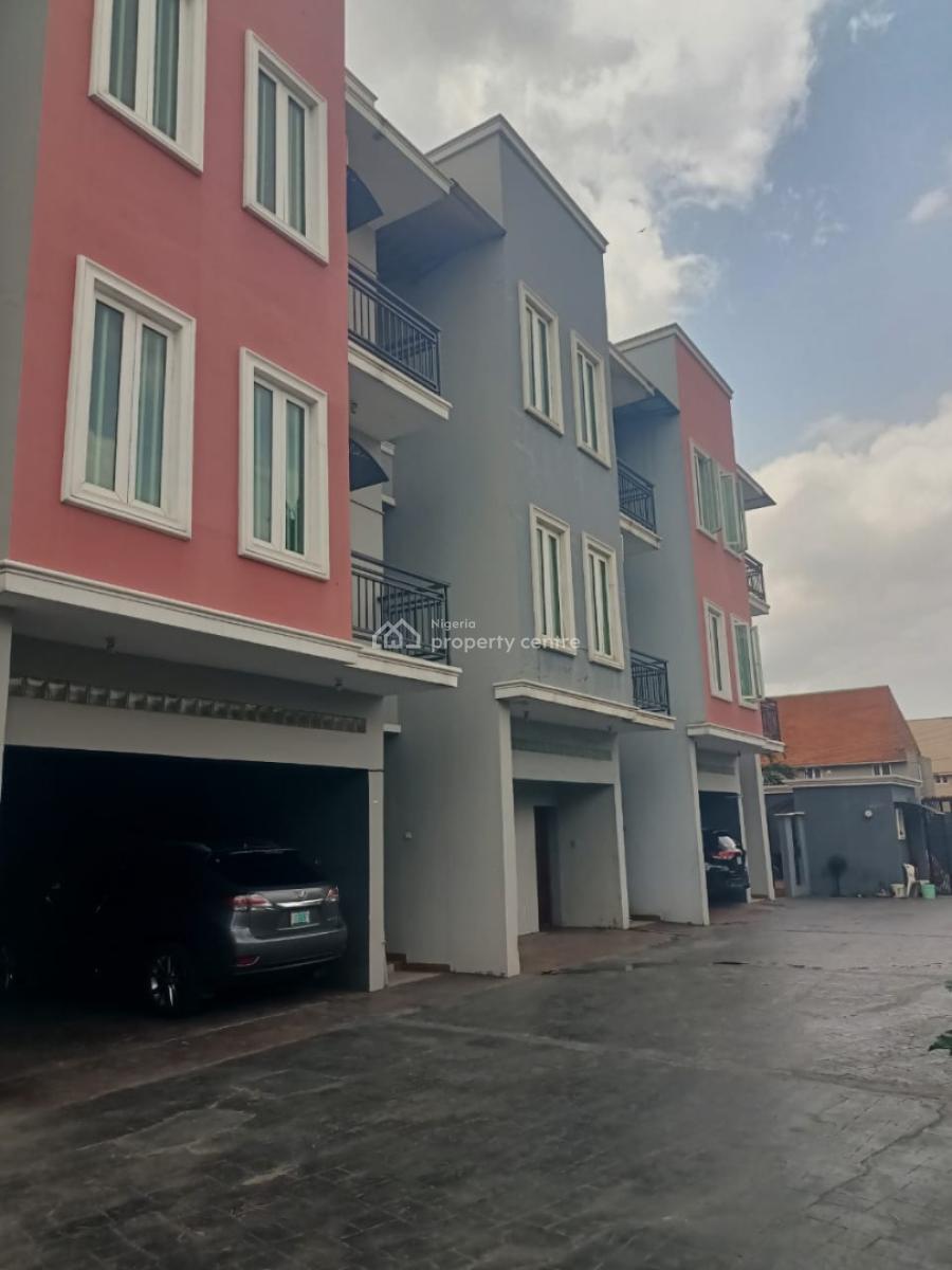 Well Maintained 4 Bedroom Terrace Duplex, Opebi, Ikeja, Lagos, Terraced Duplex for Sale