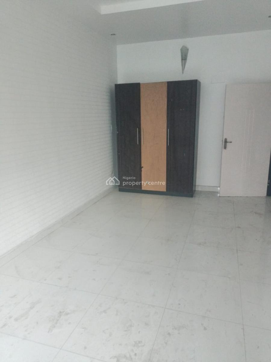 Well Maintained 4 Bedroom Terrace Duplex, Opebi, Ikeja, Lagos, Terraced Duplex for Sale