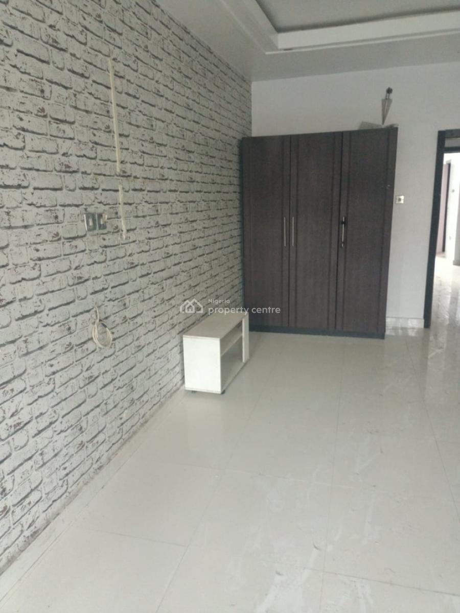 Well Maintained 4 Bedroom Terrace Duplex, Opebi, Ikeja, Lagos, Terraced Duplex for Sale