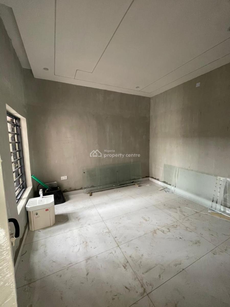 Newly Renovated and Spacious 2bedroom Flat, Godwin Akigbo Street, Adelabu, Surulere, Lagos, House for Rent