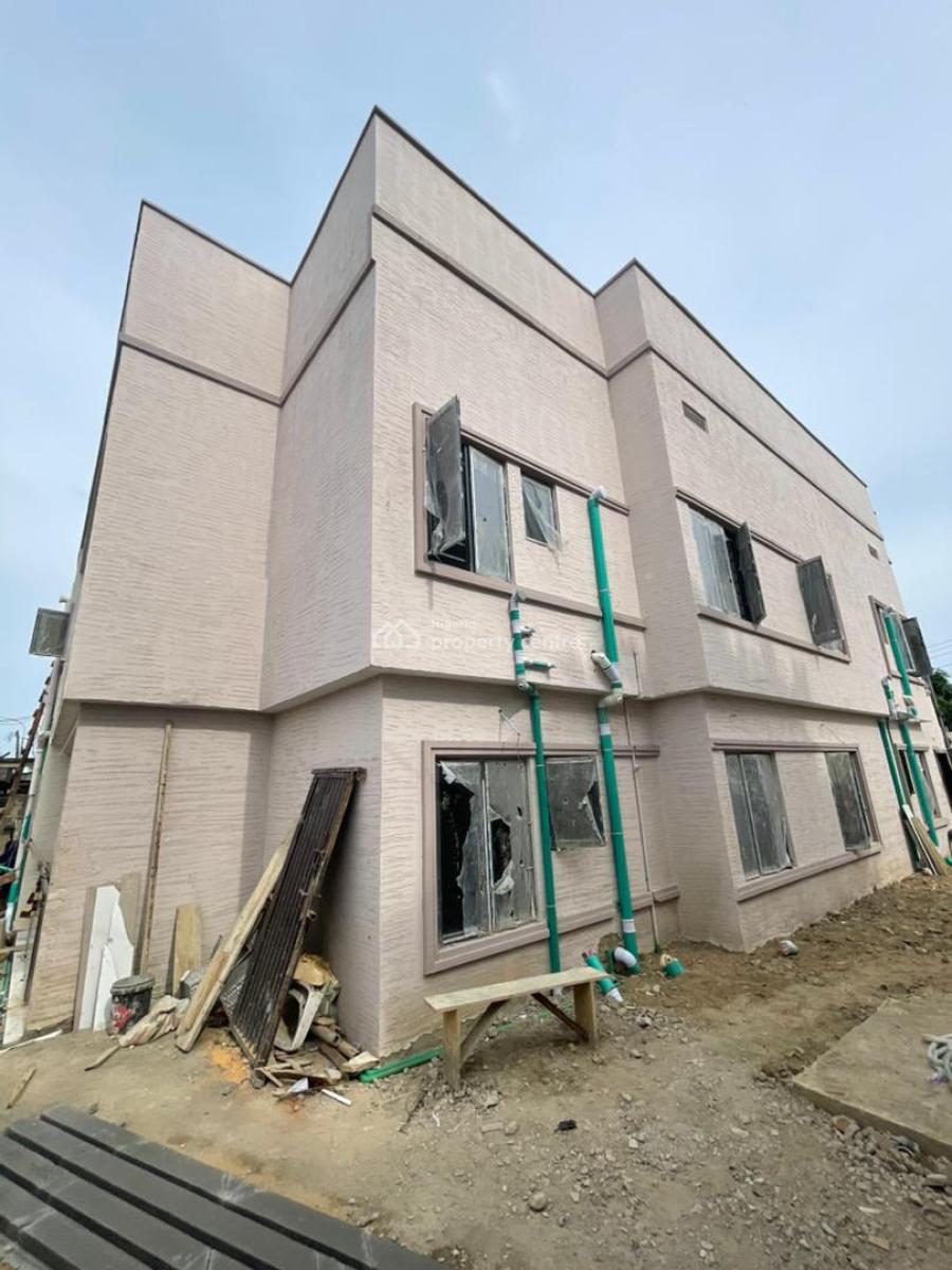 Newly Renovated and Spacious 2bedroom Flat, Godwin Akigbo Street, Adelabu, Surulere, Lagos, House for Rent