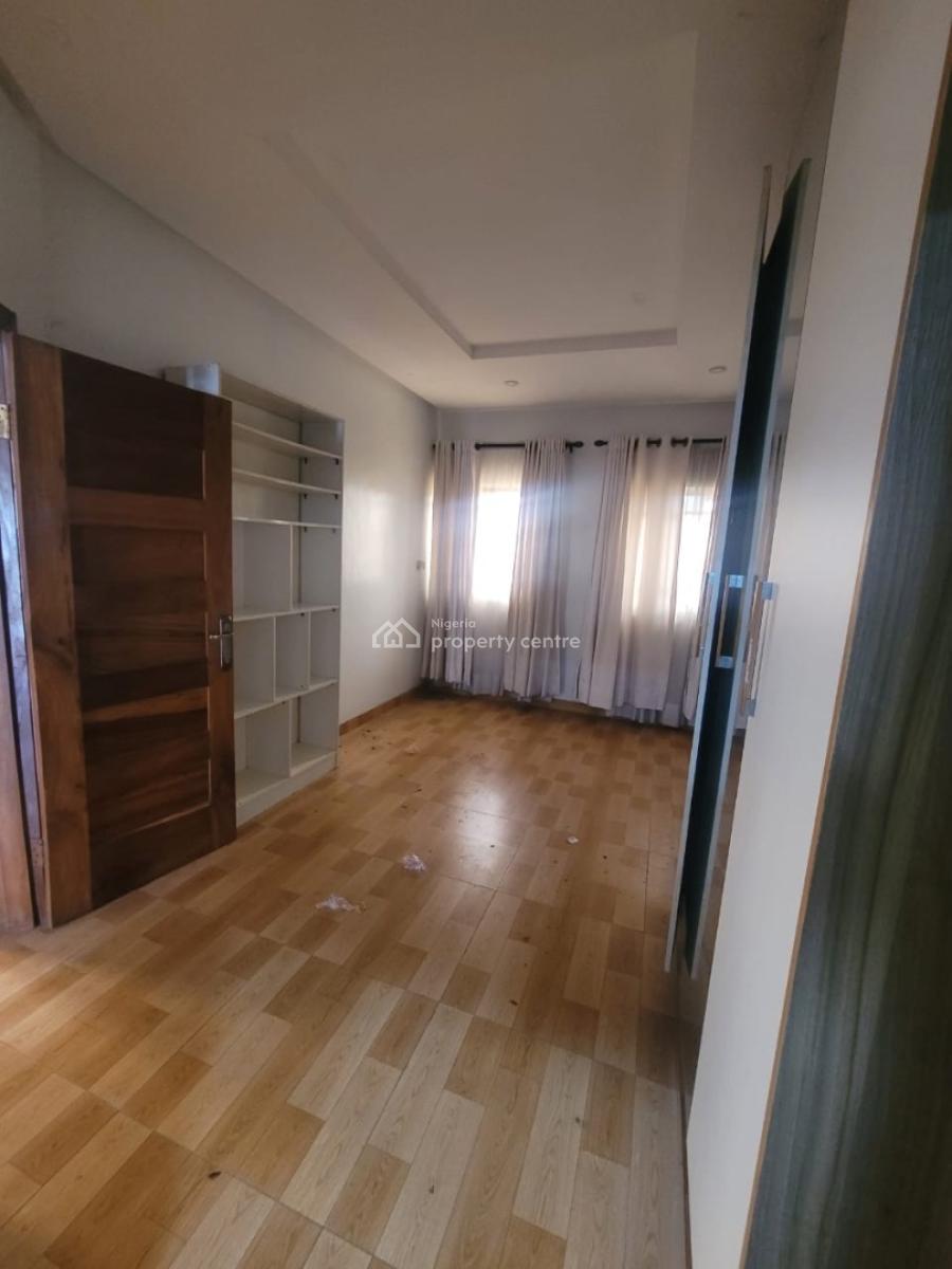 Lovely 1 Bedroom Apartment on 2nd Floor, Lekki Phase 1, Lekki, Lagos, Flat / Apartment for Rent