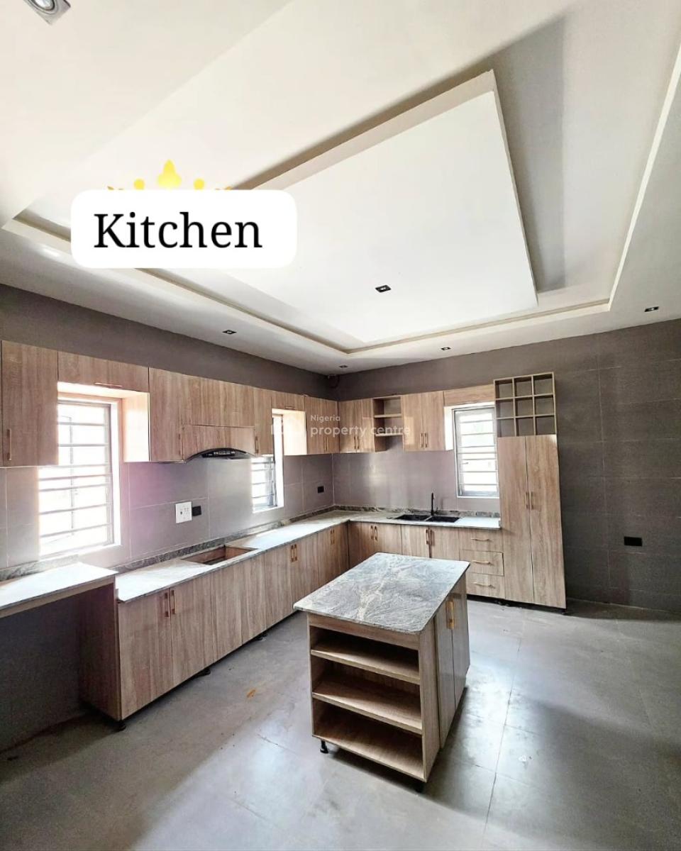Spacious Detached 4bedroom Duplex ,pool,bq, Big Compound,secure Estate, Chevron Road, Lekki, Lagos, Detached Duplex for Sale