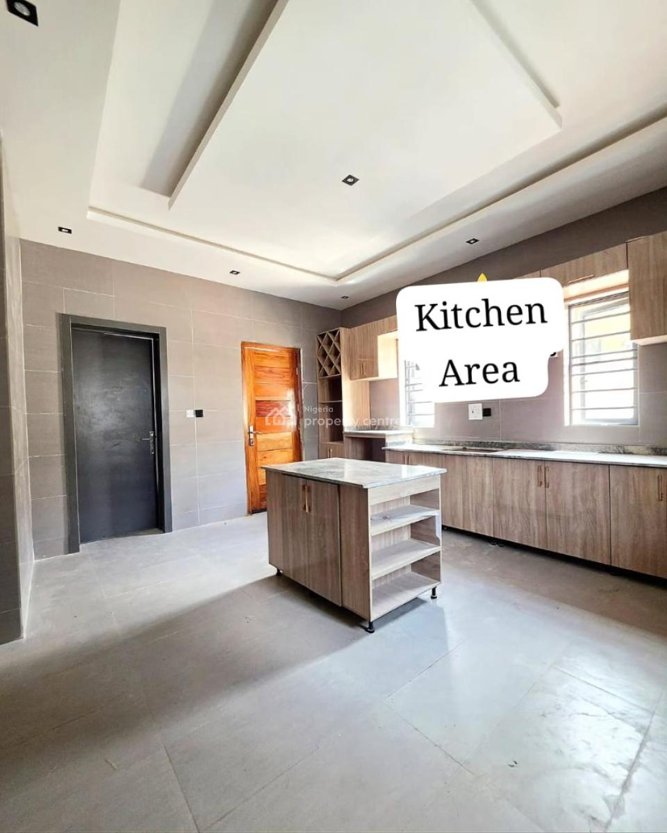 Spacious Detached 4bedroom Duplex ,pool,bq, Big Compound,secure Estate, Chevron Road, Lekki, Lagos, Detached Duplex for Sale