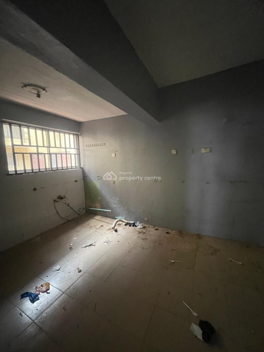 2 Bedroom Flat in a Secured Estate, Gra, Abijo, Lekki, Lagos, Flat / Apartment for Rent