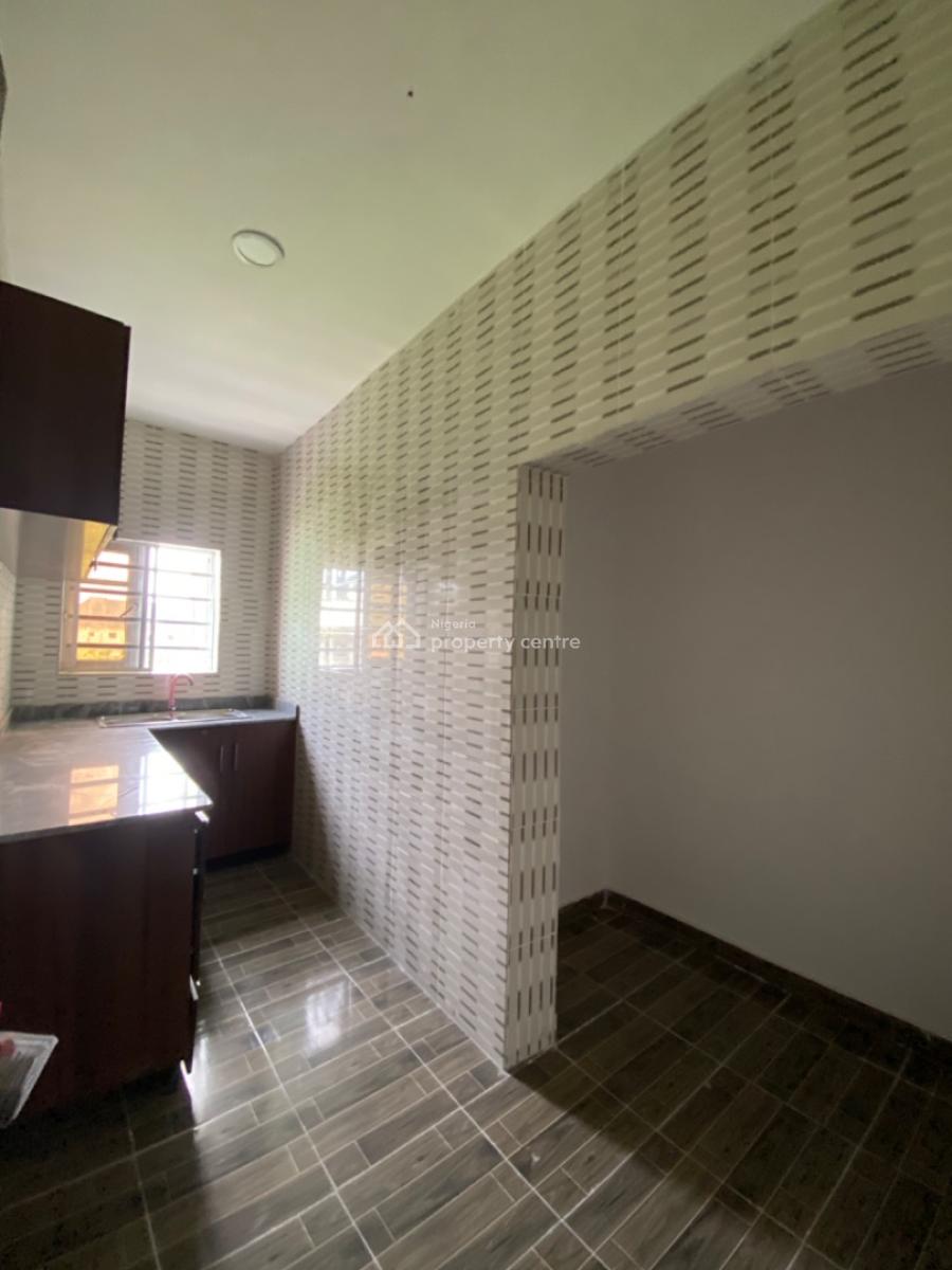 an Executive One Bedroom Apartment, Peace Land Estate Ogombo Off Abraham Adesanya Ajah, Lekki, Lagos, Mini Flat (room and Parlour) for Rent