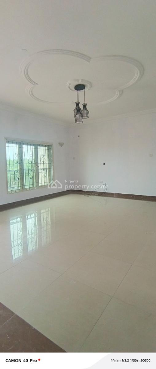 Clean Two Bedroom Flat in Ikate, Kusenla Road By Chisco Bus Stop, Lekki Phase 1, Lekki, Lagos, Flat / Apartment for Rent