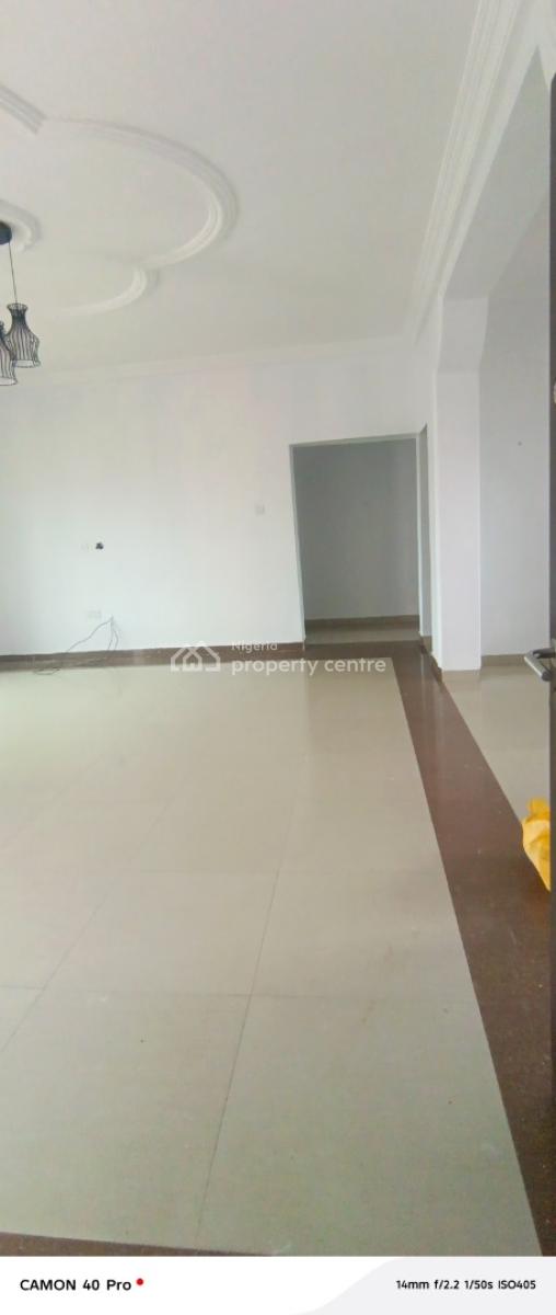 Clean Two Bedroom Flat in Ikate, Kusenla Road By Chisco Bus Stop, Lekki Phase 1, Lekki, Lagos, Flat / Apartment for Rent