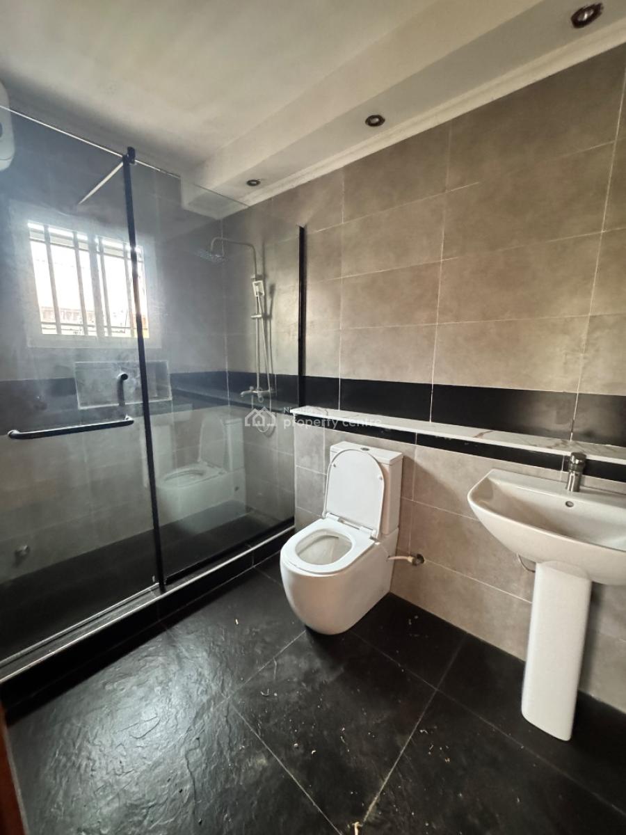 Fully Serviced 4 Bedroom Maisonette with Bq, Lekki Phase 1, Lekki, Lagos, House for Rent