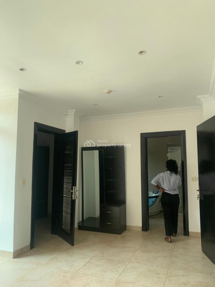 Serviced 3bedroom Maisonette Pool Gym Acs 24/7 Light Play Ground, Mobolaji Johnson Avenue, Ikoyi, Lagos, House for Rent