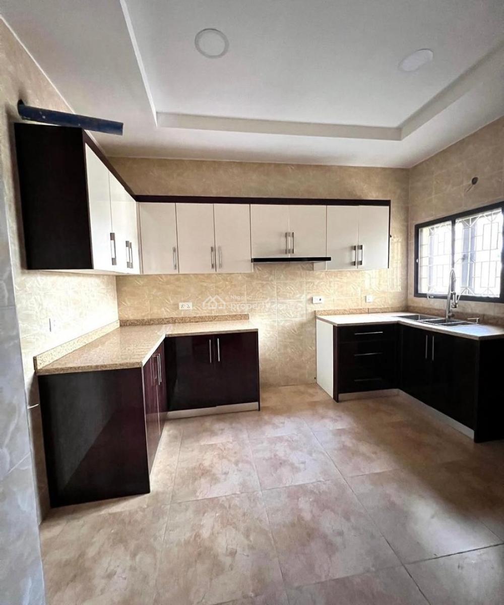 3 Bedroom Semi-detached Duplex+ Bq, Apo, Abuja, Semi-detached Duplex for Rent