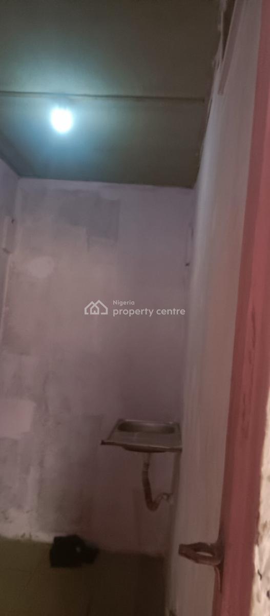 a Room Self with Wardrobe Very Close to The Express, Alatise, Ibeju Lekki, Lagos, Self Contain (single Rooms) for Rent