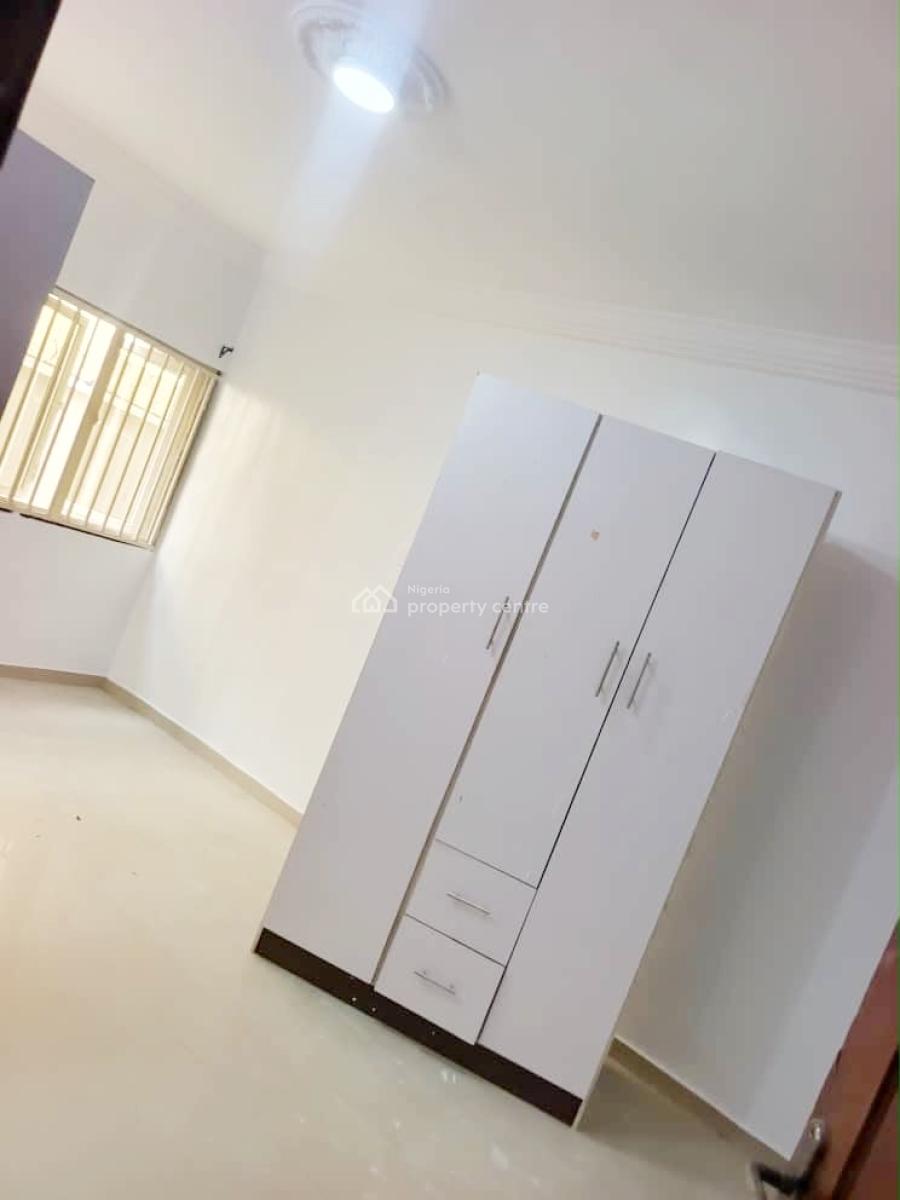 Luxury 2 Bedroom Flat, Olowora, Omole Phase 2, Ikeja, Lagos, Flat / Apartment for Rent