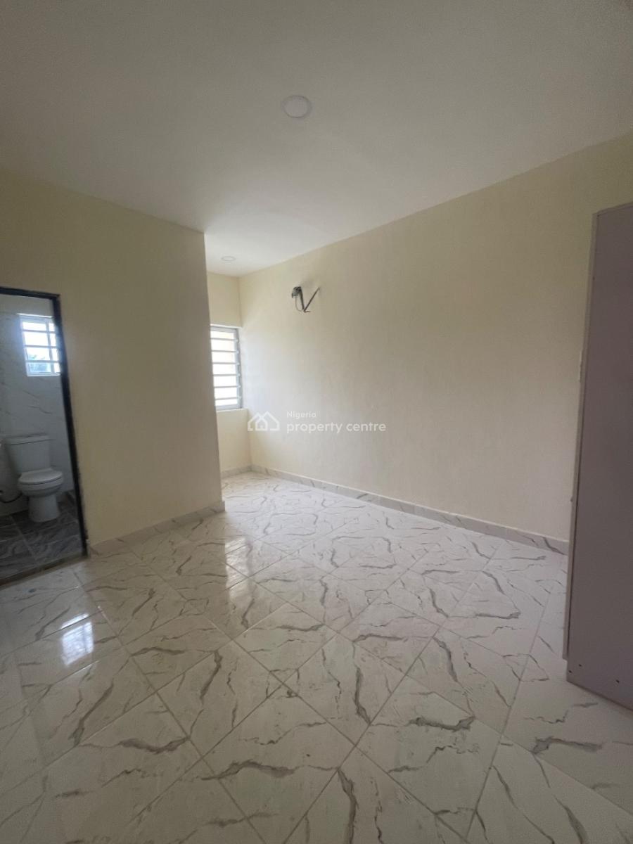 2 Bedroom Flat in a Serene Location  Upstairs, Gra, Abijo, Lekki, Lagos, Flat / Apartment for Rent