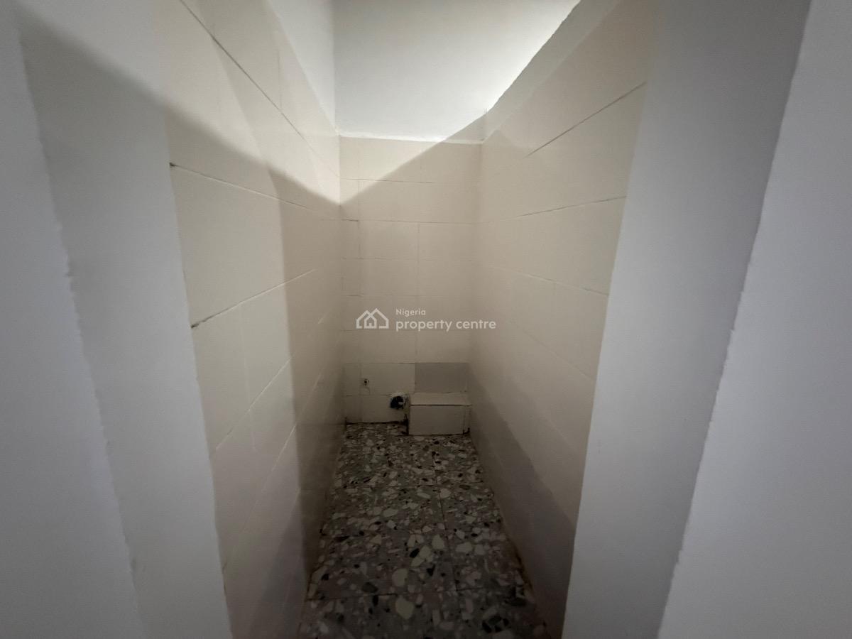 56sqm Space on The Third Floor at Central Business District, Abuja, Central Business District, Abuja, Office Space for Rent