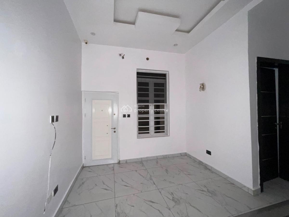 4 Bedroom Semi Detached Duplex + Bq, Chevron, Lekki Expressway, Lekki, Lagos, Semi-detached Duplex for Rent