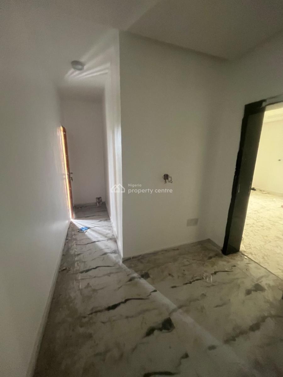 Luxury Brand New 3bedroom Flat Upstairs and Downstairs, Mobil Road Ilaje, Ajah, Lagos, Flat / Apartment for Rent