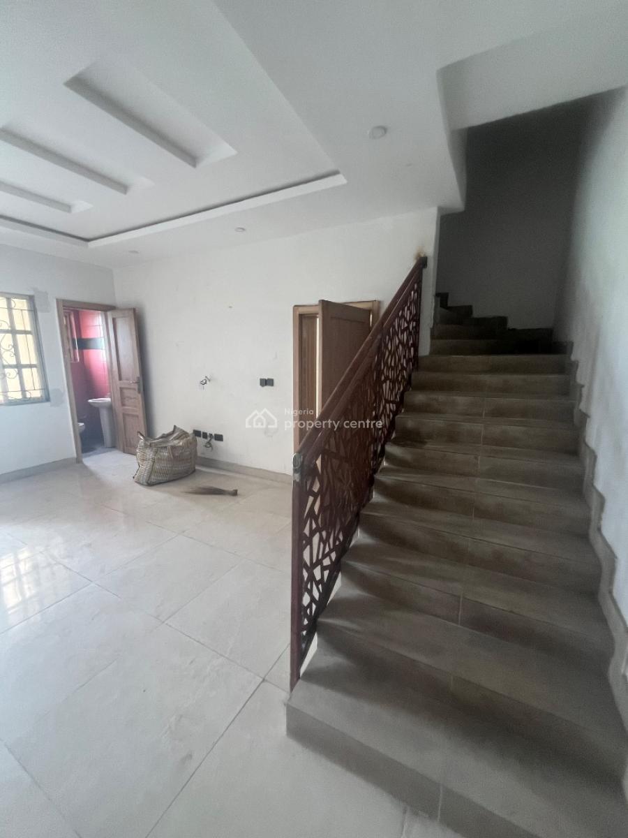 Luxury 3 Bedroom Masionette Brand New House, Mobil Road Ilaje, Ajah, Lagos, Flat / Apartment for Rent
