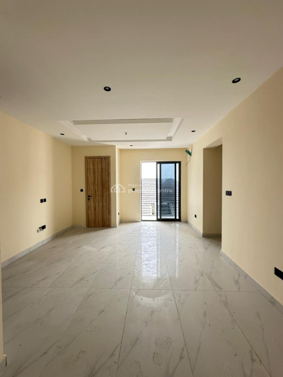 Well-built Luxury Spacious 2 Bedroom Apartment with Elevator, Ikate, Lekki, Lagos, Flat / Apartment for Sale