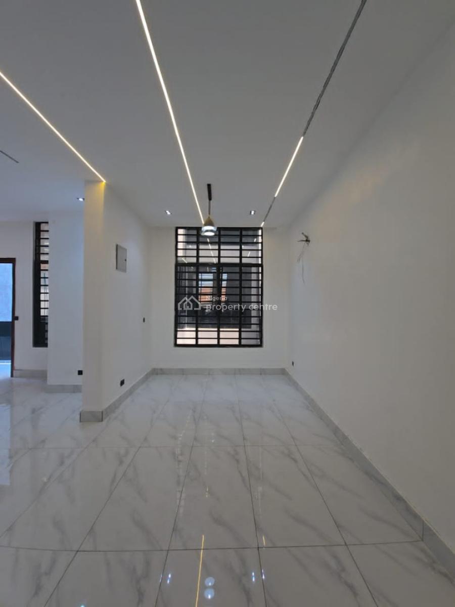Luxury 4-bedroom Terraced Duplex, Conservation Center, Chevron Lekki, Lekki, Lagos, Terraced Duplex for Sale