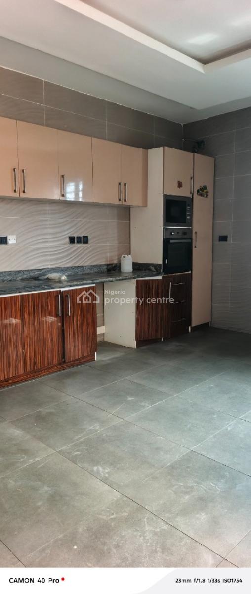 4 Bedroom Detached House Duplex in Ikate, Off Kusenla Road By Chisco Bus Stop, Lekki Phase 1, Lekki, Lagos, Semi-detached Duplex for Rent