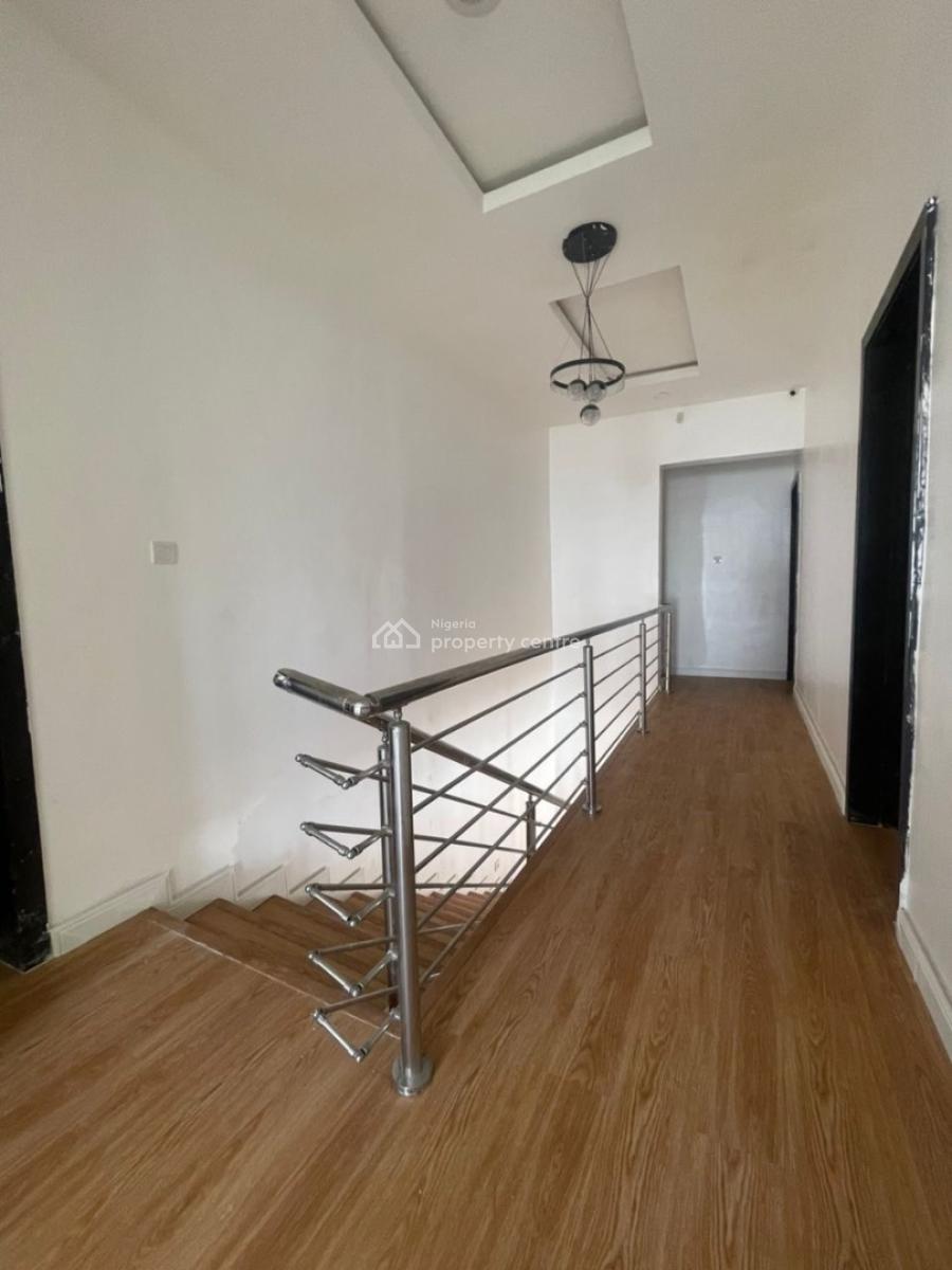 Spacious 5 Bedroom Fully Detached Duplex with Bq, Lekki Phase 1, Lekki, Lagos, Detached Duplex for Sale