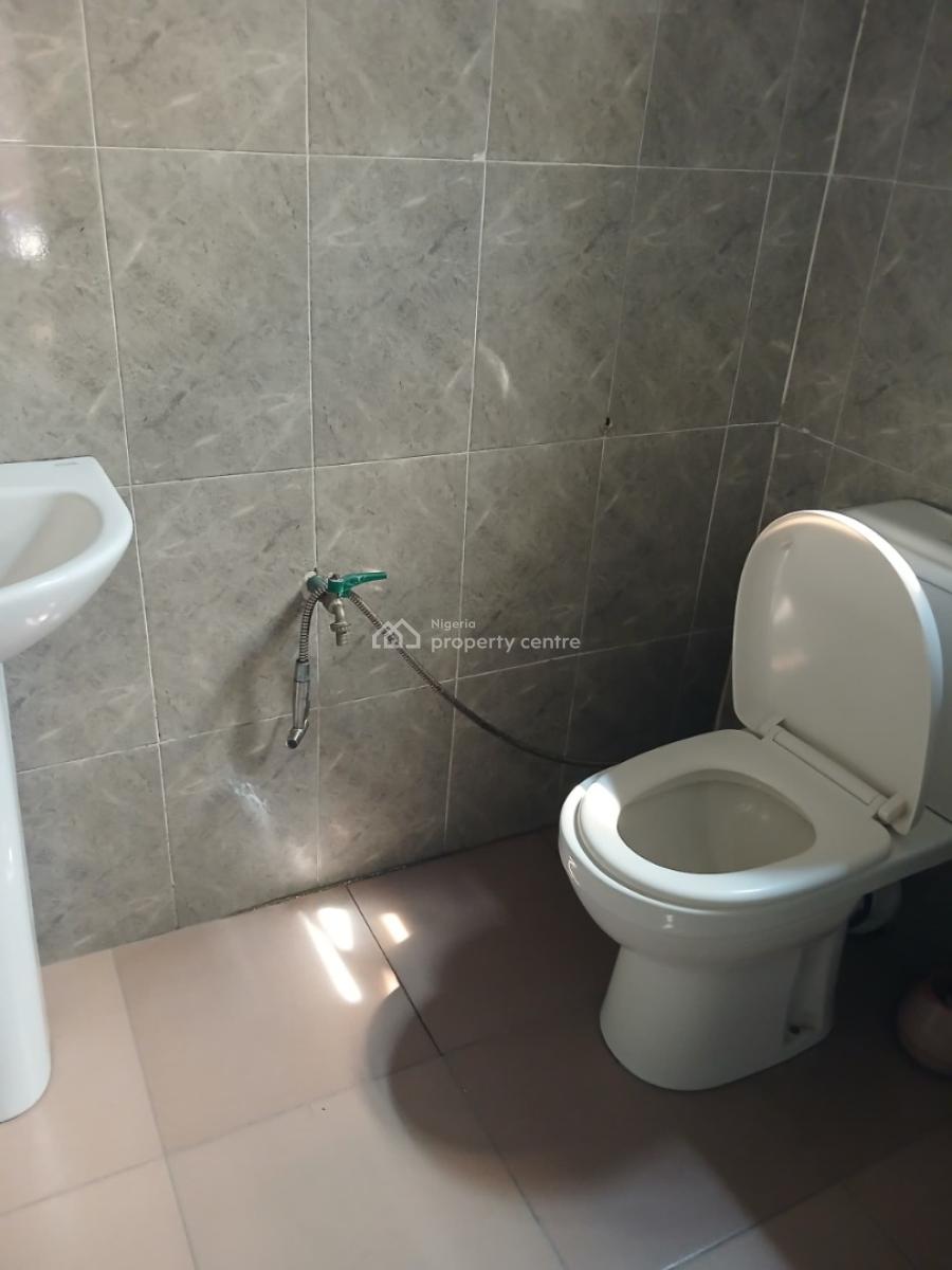 Fantastic 2 Bedroom Flat Apartment, Upstairs in a Gated Close, Olowora, Olowora, Magodo, Lagos, Flat / Apartment for Rent