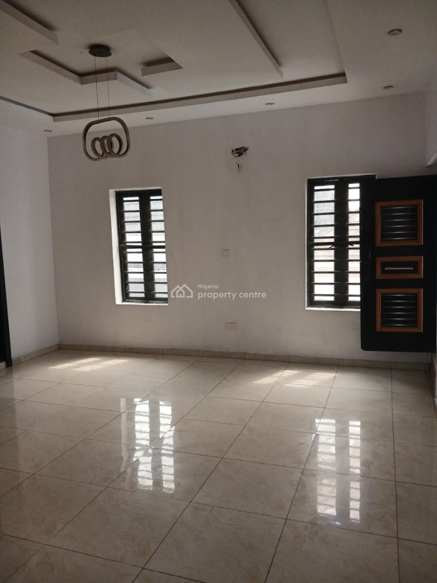 Fantastic 2 Bedroom Flat Apartment, Upstairs in a Gated Close, Olowora, Olowora, Magodo, Lagos, Flat / Apartment for Rent