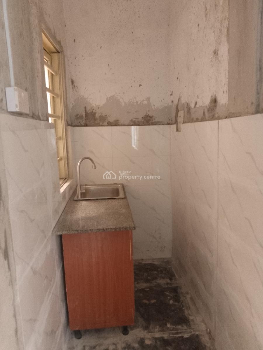 Spacious Room and Parlor, Mobile Road, Ilaje, Ajah, Lagos, Flat / Apartment for Rent