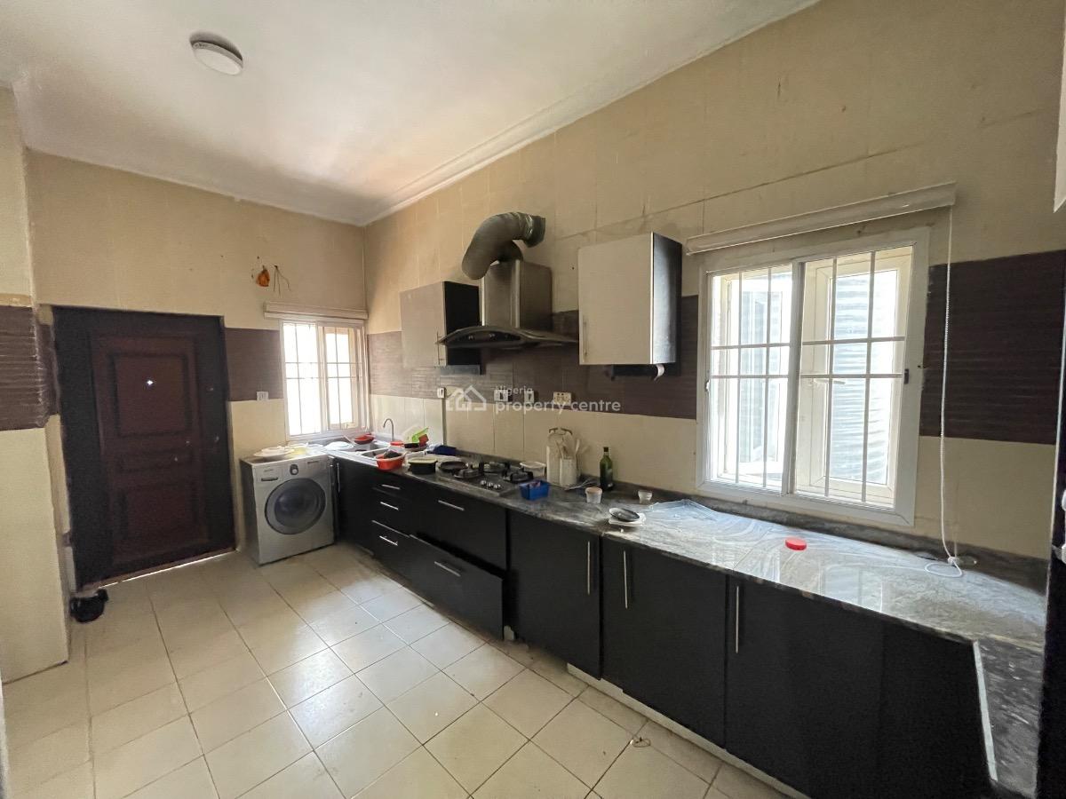 Contemporary 5 Bedroom Terraced Duplex with Swimming Pool, Off Admiralty Road, Lekki Phase 1, Lekki, Lagos, Terraced Duplex for Rent