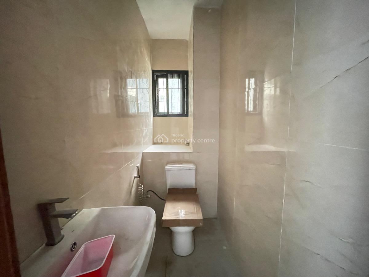 Newly Built Contemporary 2 Bedroom Apartment, Off Admiralty Road, Lekki Phase 1, Lekki, Lagos, Flat / Apartment for Rent
