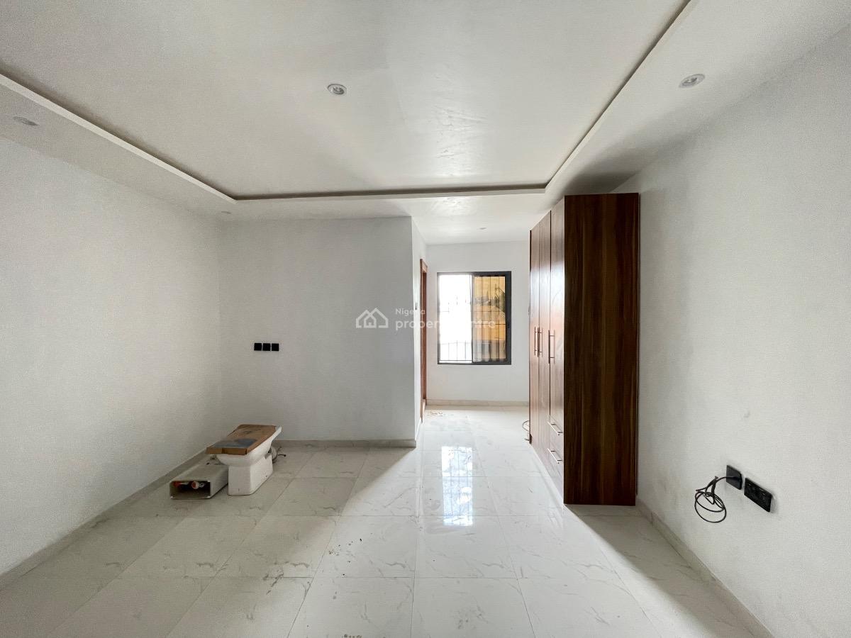 Newly Built Contemporary 2 Bedroom Apartment, Off Admiralty Road, Lekki Phase 1, Lekki, Lagos, Flat / Apartment for Rent