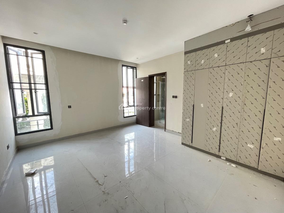 Exquisite Newly Built 2 Bedroom Apartment, Off Admiralty Road, Lekki Phase 1, Lekki, Lagos, Flat / Apartment for Sale