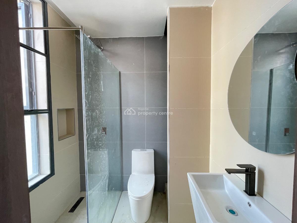Exquisite Newly Built 2 Bedroom Apartment, Off Admiralty Road, Lekki Phase 1, Lekki, Lagos, Flat / Apartment for Sale