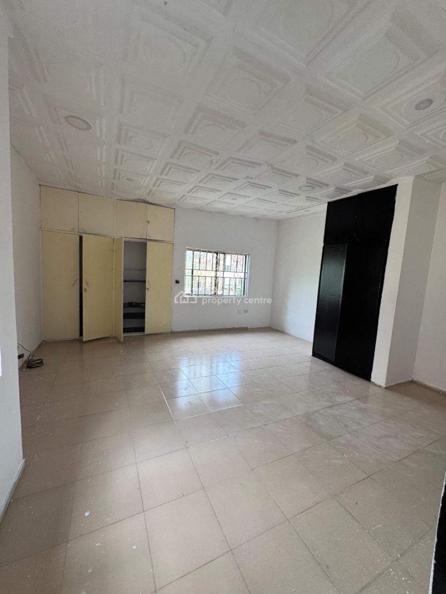 Self Contain, Off Admiralty Way, Lekki Phase 1, Lekki, Lagos, Self Contain (single Rooms) for Rent