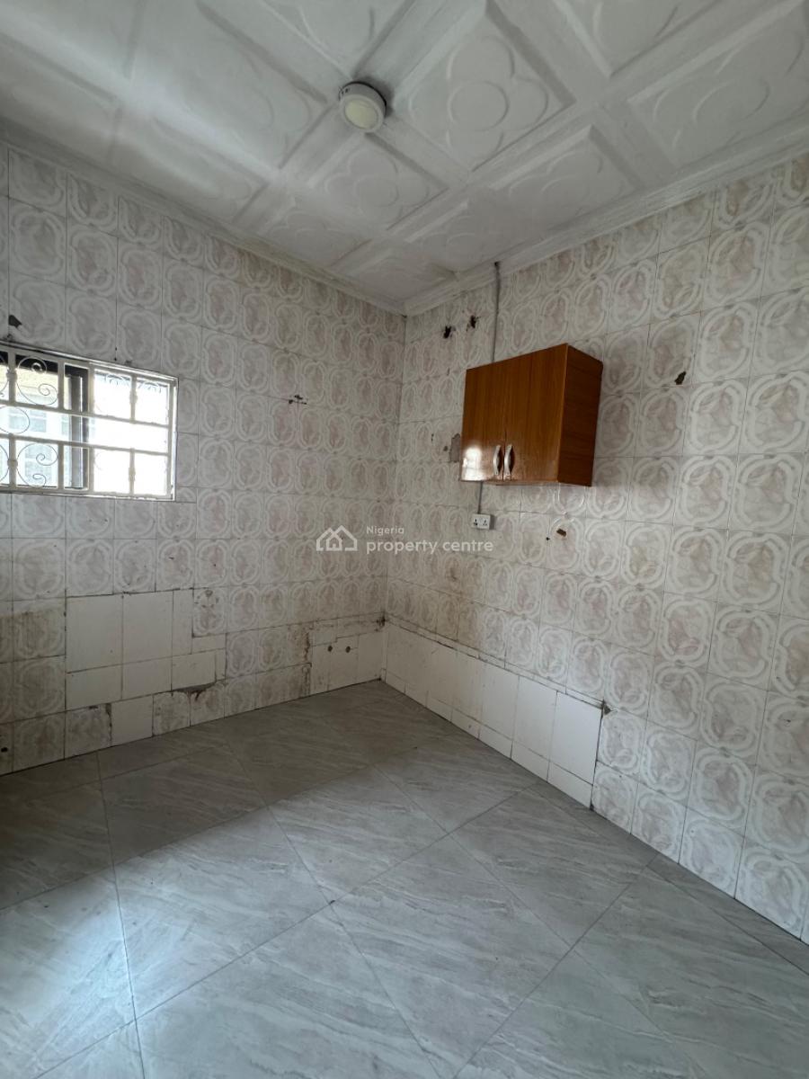 Miniflat, Off Admiralty Way, Lekki Phase 1, Lekki, Lagos, Mini Flat (room and Parlour) for Rent