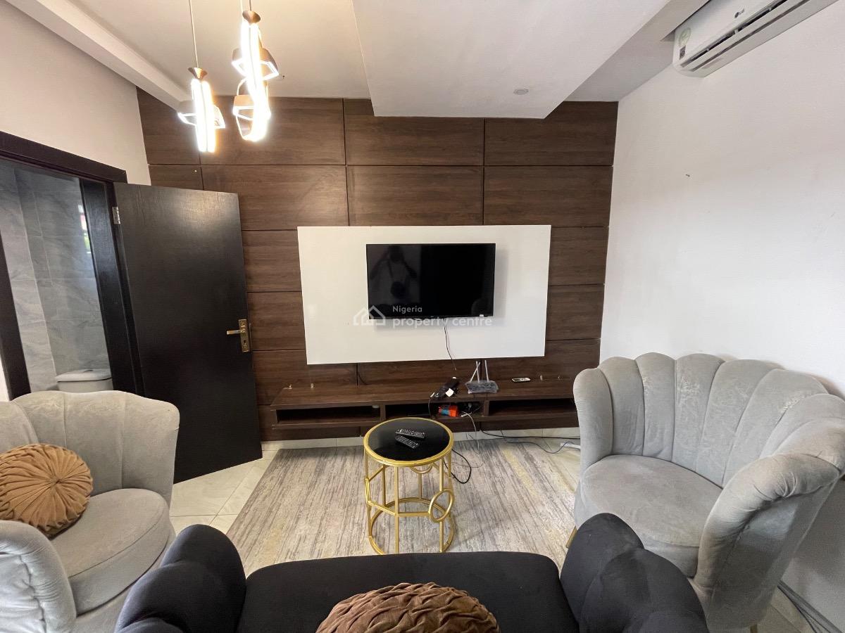 6 Units of 1 & 2 Contemporary Fully Furnished Block of Flats, Off Admiralty Road, Lekki Phase 1, Lekki, Lagos, Block of Flats for Sale