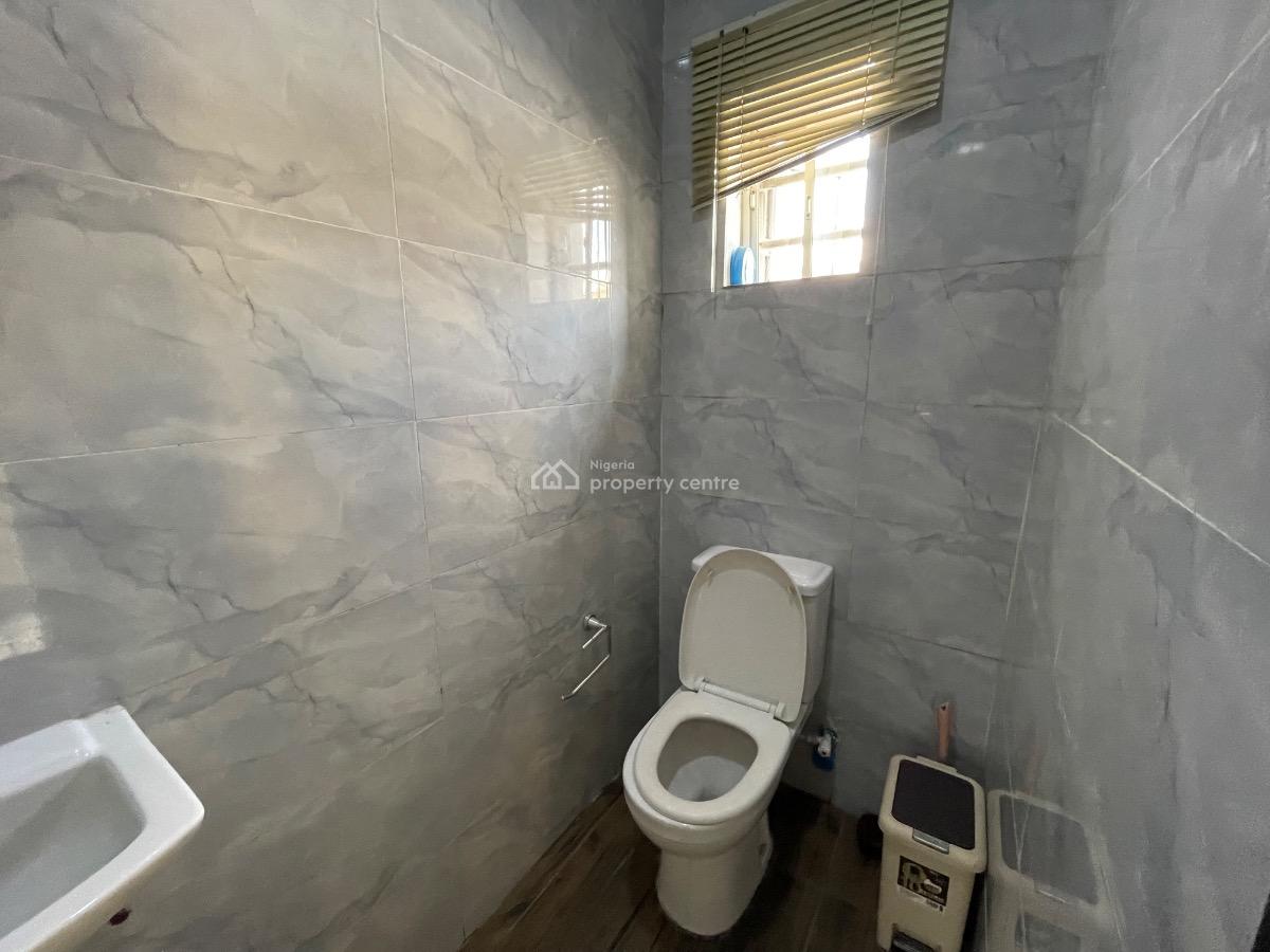 6 Units of 1 & 2 Contemporary Fully Furnished Block of Flats, Off Admiralty Road, Lekki Phase 1, Lekki, Lagos, Block of Flats for Sale