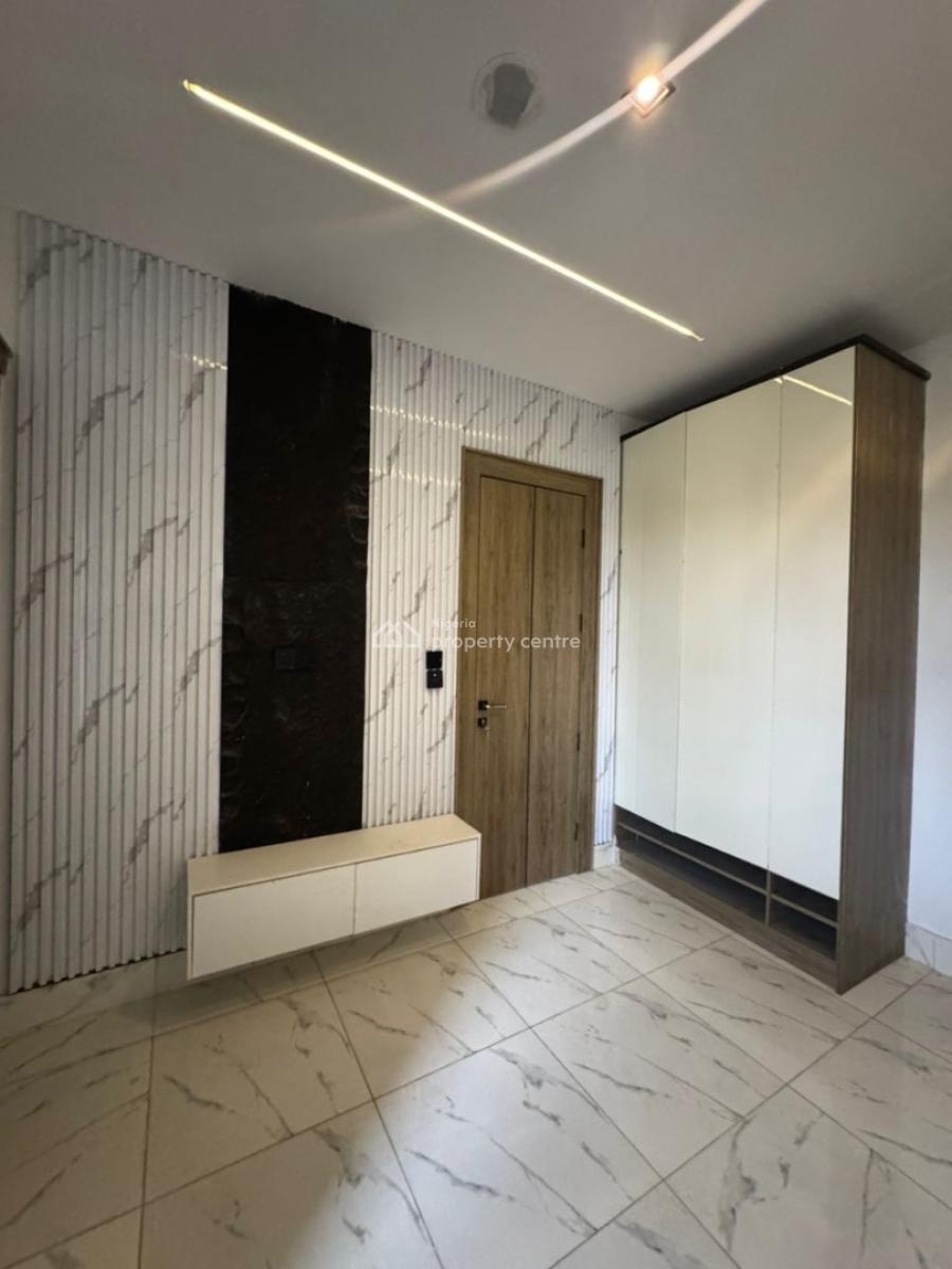 1bedroom Apartment with Premium Finishes, Lekki Phase 1, Lekki, Lagos, Flat / Apartment for Sale