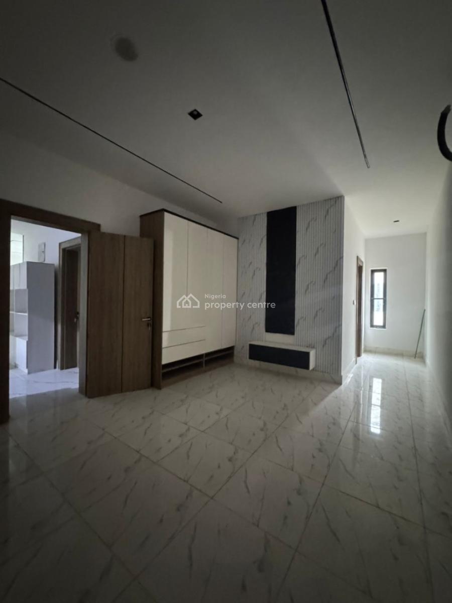 1bedroom Apartment with Premium Finishes, Lekki Phase 1, Lekki, Lagos, Flat / Apartment for Sale