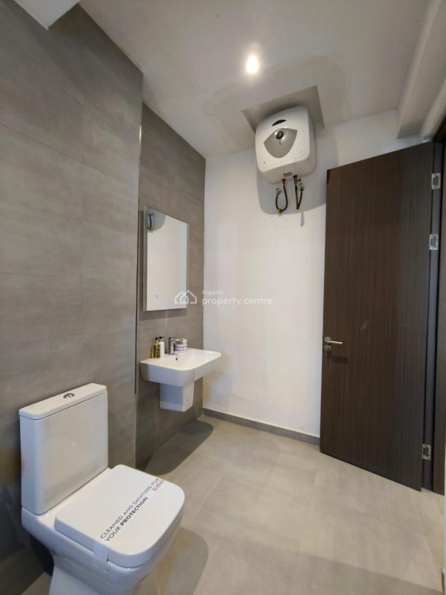 Three Bedroom Flat, Off Freedom Way, Lekki Phase 1, Lekki, Lagos, Terraced Duplex for Sale