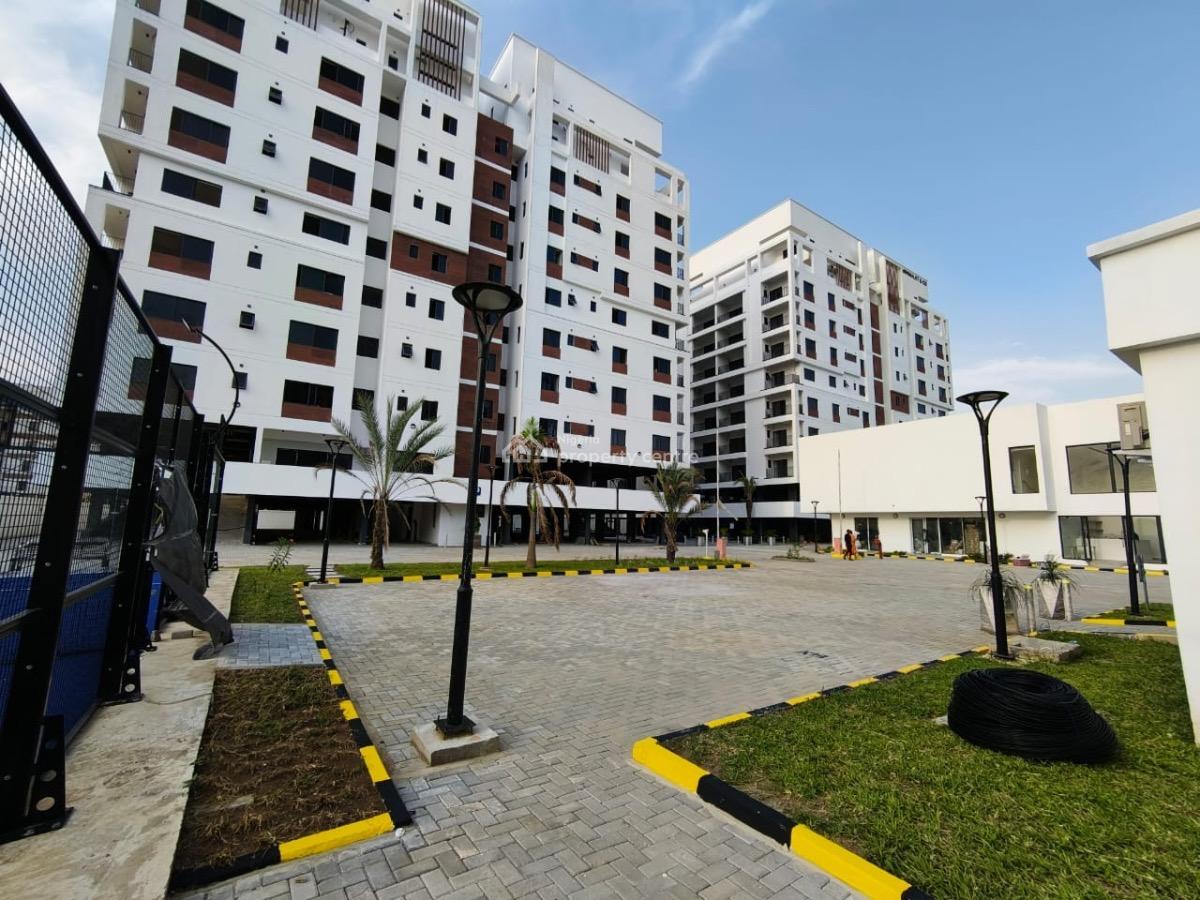 Three Bedroom Flat, Off Freedom Way, Lekki Phase 1, Lekki, Lagos, Terraced Duplex for Sale