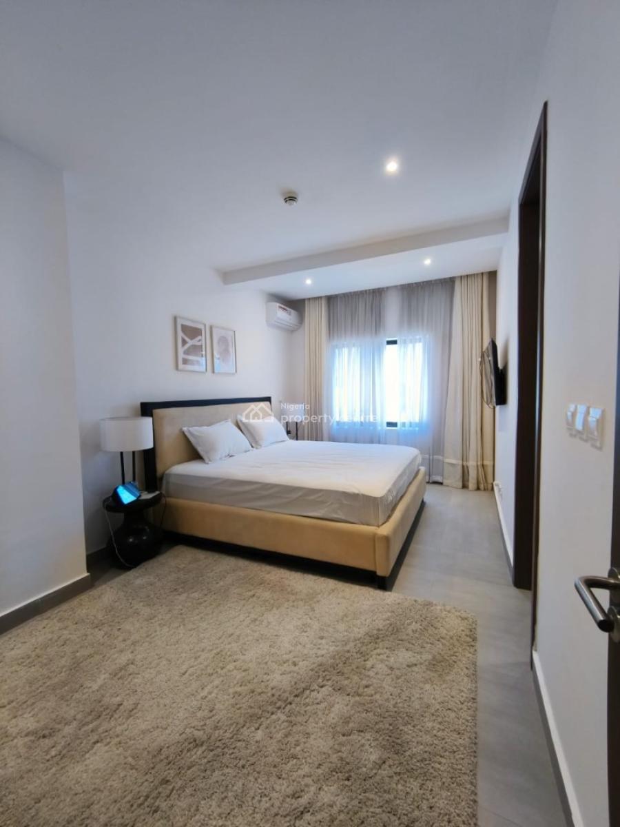 Three Bedroom Flat, Off Freedom Way, Lekki Phase 1, Lekki, Lagos, Terraced Duplex for Sale