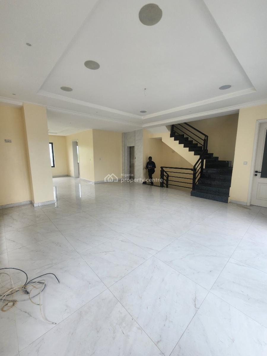 Self Serviced 5 Bedroom Semi-detached Duplex with Bq and Generator, Banana Island, Ikoyi, Lagos, Semi-detached Duplex for Rent